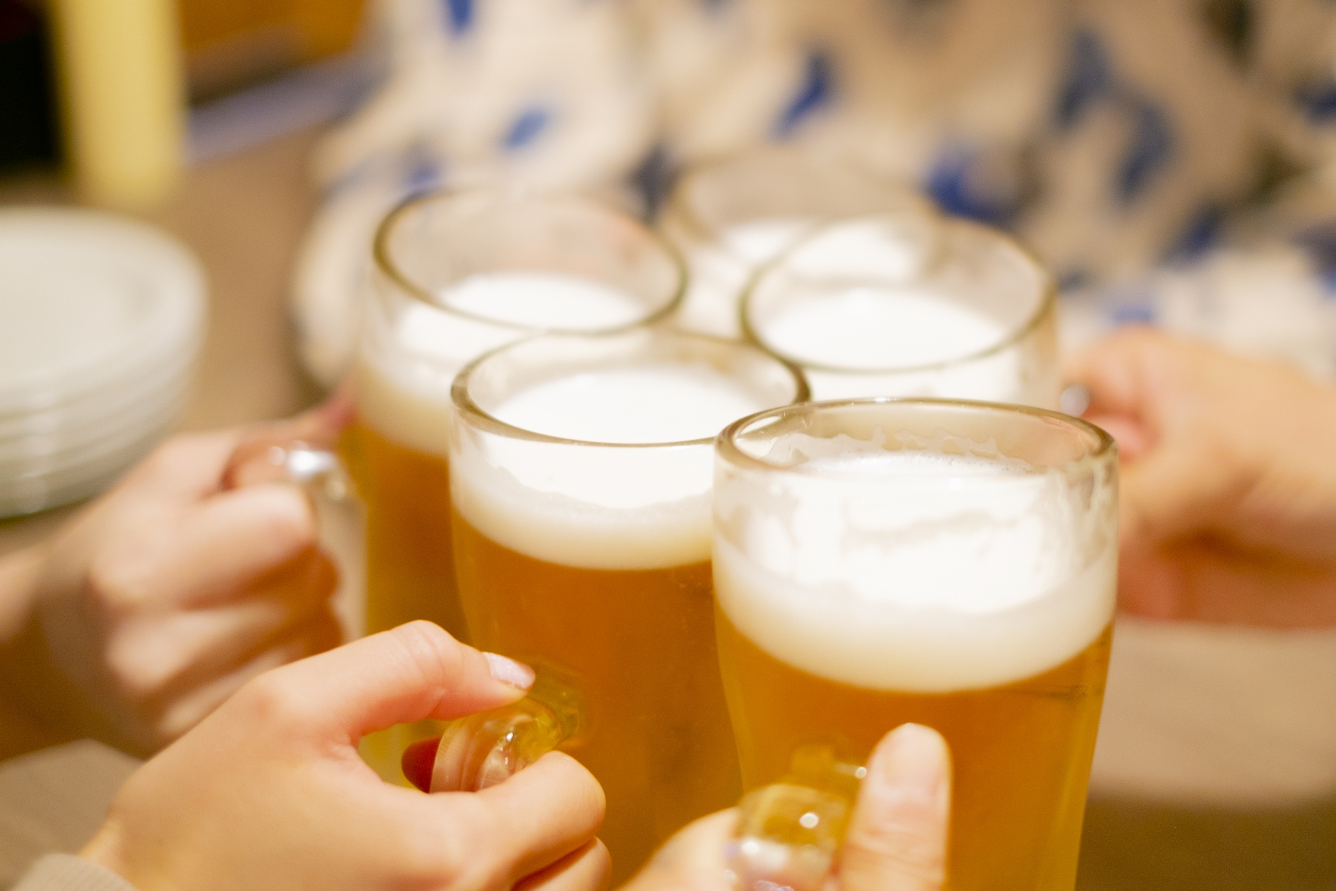 ビールの種類を早見表で確認！豆知識や選び方も解説